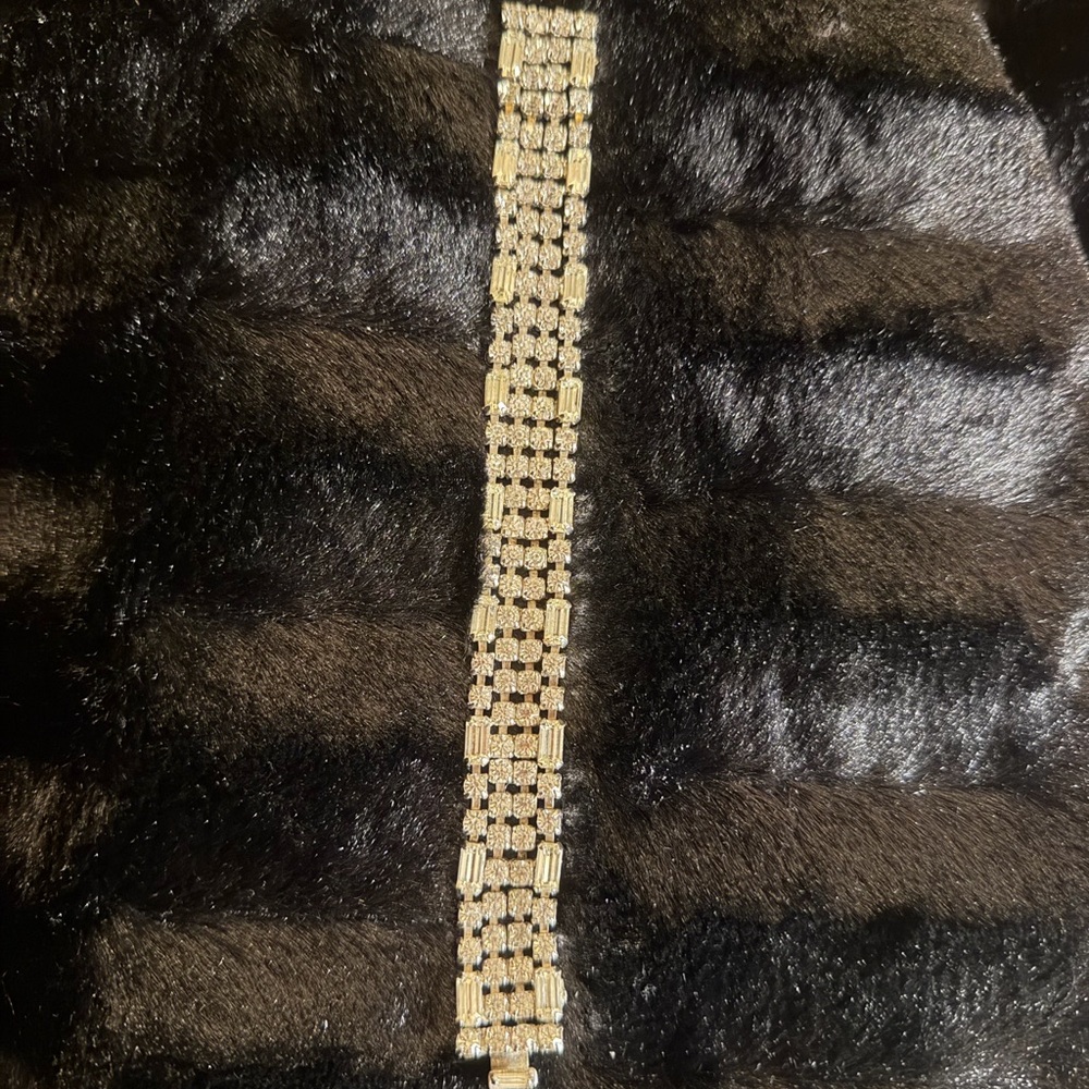 Stunning Weiss Vintage 4 Row Baguette & Round Rhinestone Vintage Bracelet 71/4”